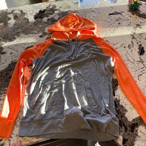 American Eagle Classic Fit Hooded T-Shirt